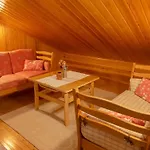 度假居 Pesaekolo By Interhome